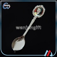 Customized metal grapefruit spoon